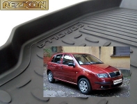 Коврики в салон резиновые SKODA Fabia 2007- / REZKON / 1030005100