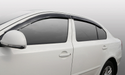 Ветровики Skoda Octavia A5 2004-2012 / VORON GLASS / SAMURAI DEF00308