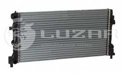 Радиатор двигателя VW Polo 2009- / LUZAR / LRc1853